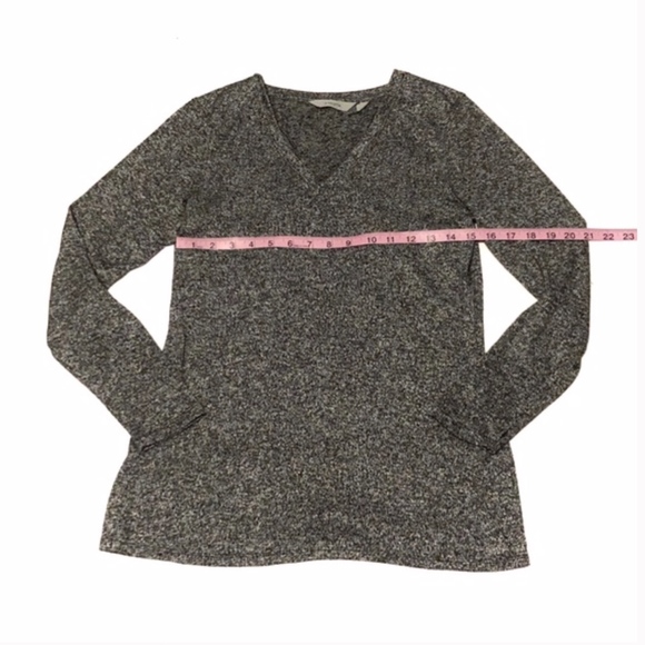 Athleta - Heathered Gray Cutout Sweater - Picture 2 of 6